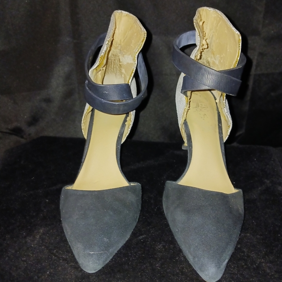 Joe’s Jeans Women's Laney Wrap Suede Heels sz 6M - Picture 3 of 7